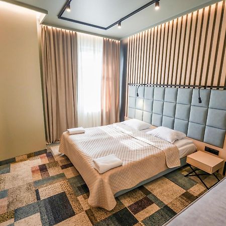 Hotel Jarota Яроцин Экстерьер фото