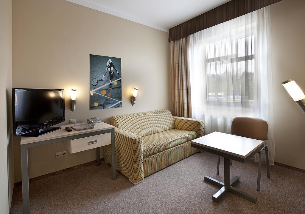 Hotel Jarota Яроцин Номер фото